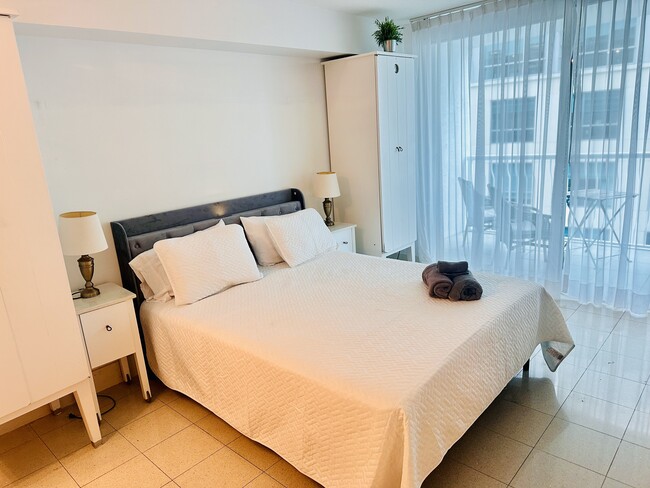 Photo - 1200 Brickell Bay Dr
