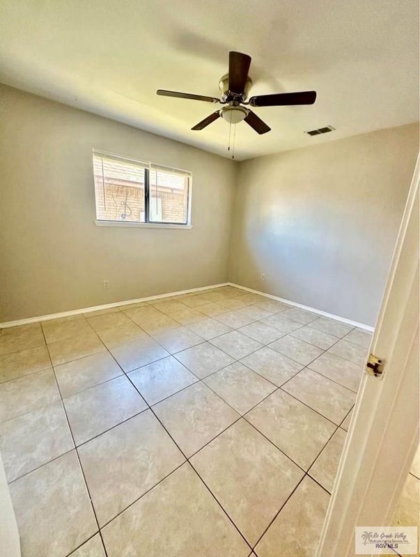 Photo - 15 Valles Ct