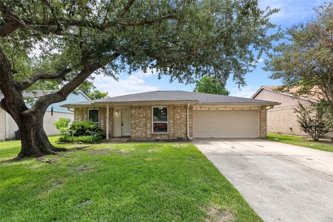 Building Photo - 10219 Staghill Dr Rental