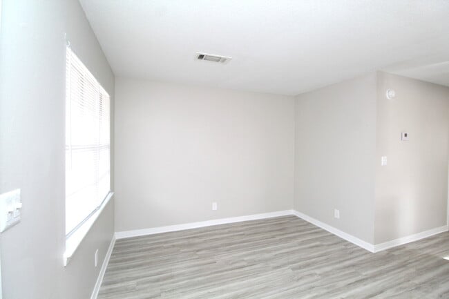 Photo - Move-In Ready 1BR/1BA Apartment in NE Pensacola – Close to UWF and West Florida Hospital Unit B2