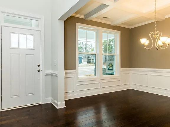 Photo - 544 Jones Blf Wy