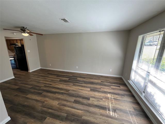 Photo - 1506 Parkside Dr