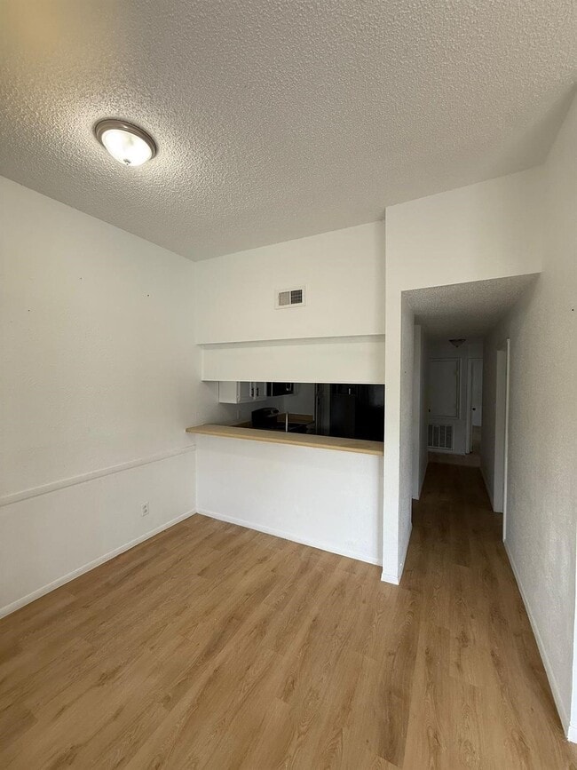 Photo - 812 Jefferson Ave Unit D