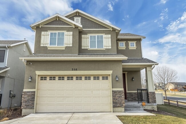 Photo - 258 W Willow Creek Dr