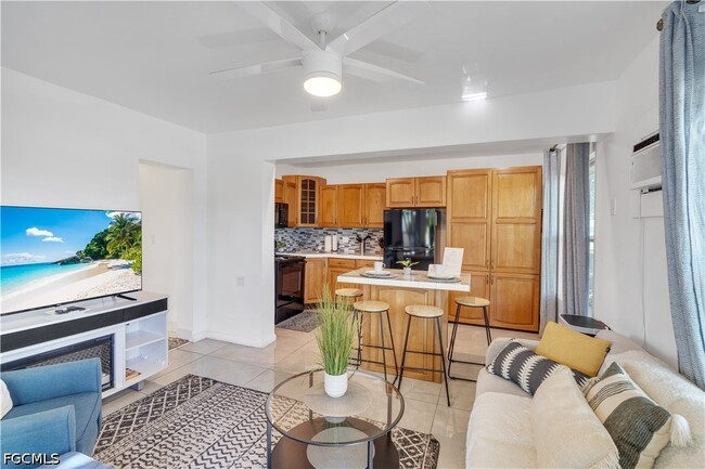 5226 Coronado Pkwy