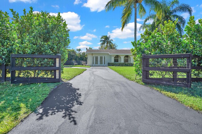 Photo - 8392 Pinto Dr