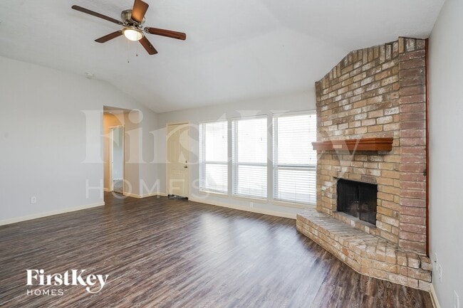 Photo - 4306 Regency Villa Dr