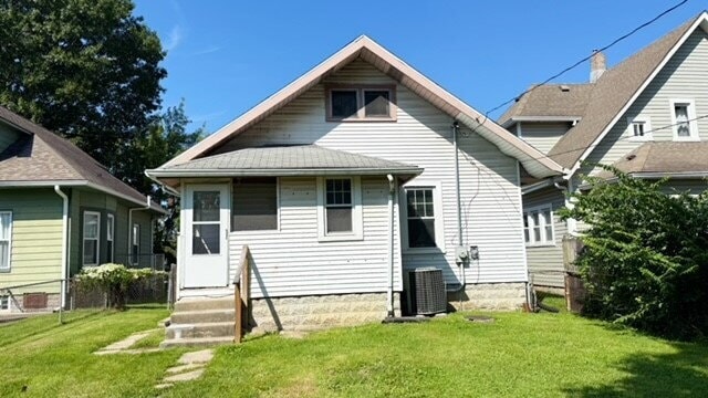EAST SIDE UPDATED 3 BEDROOM CRAFTSMAN STYLE HOME AVAILABLE NOW!