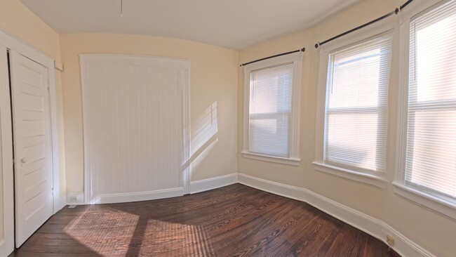 Photo - 65-67 Fox St Unit 65