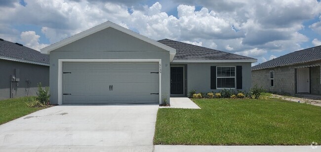 Building Photo - Like New!! 4-Bedroom, 2-Bathroom in Lakeland Rental