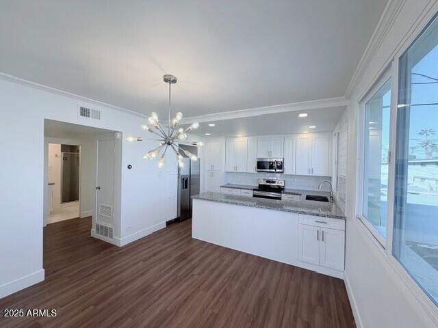 Photo - 6936 E 3rd St