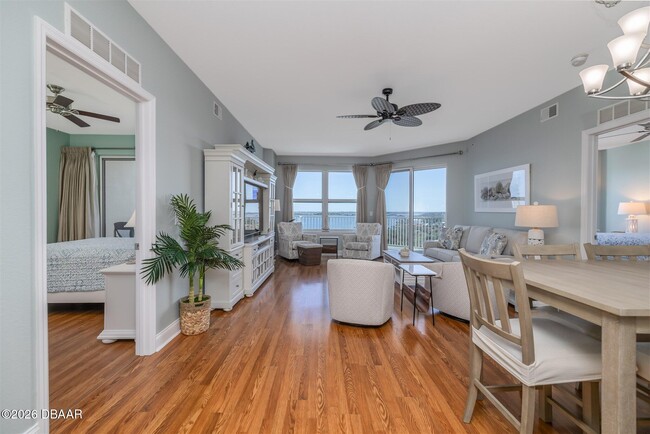 Photo - 2801 S Ridgewood Ave Unit 1002