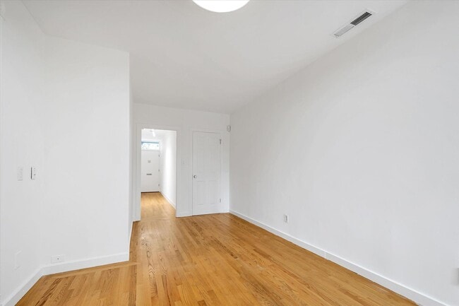 Photo - Two Bedroom Condo in Hayes Valley - Please Contact for Showing Availability!