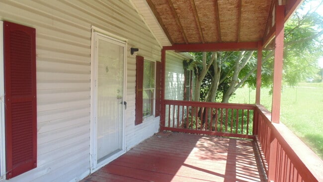 Photo - 1430 Hammerhill Rd