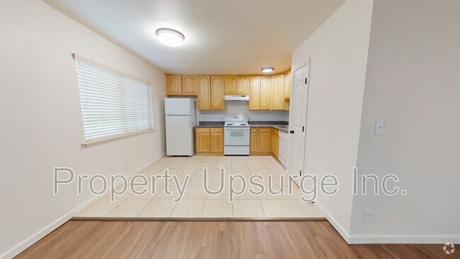 Building Photo - 1013 Echo Rd Rental