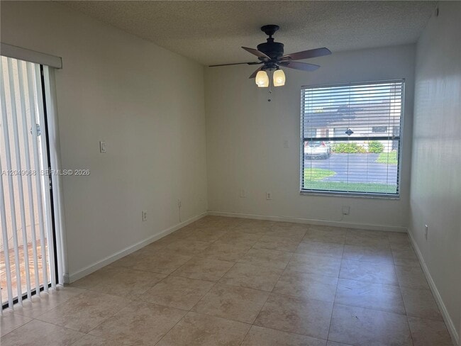 Photo - 15054 SW 127th Pl