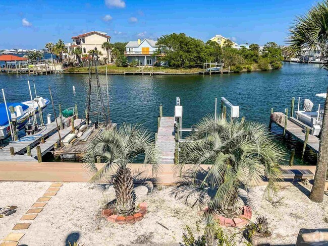 Building Photo - 7196 Sharp Reef Rental