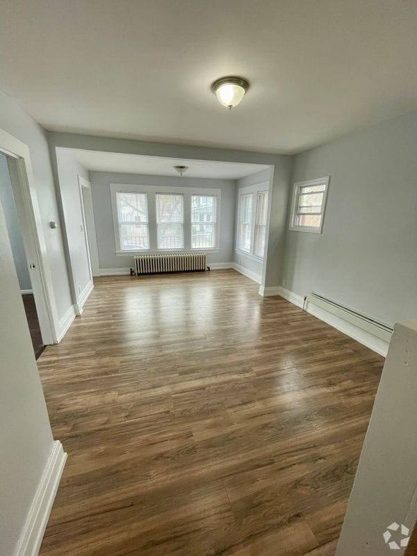 Building Photo - 126 Crowley Ave Rental