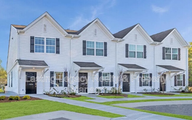 Photo - 3134 Fall Hls Dr