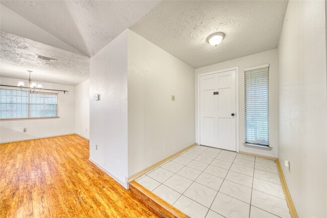 Photo - 7811 Westbank Ave