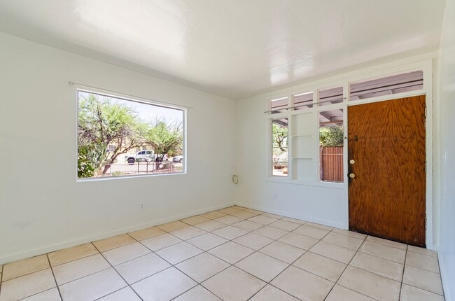 Photo - Classic Tucson Bungalo located just blocks away from University of Arizona Campus!