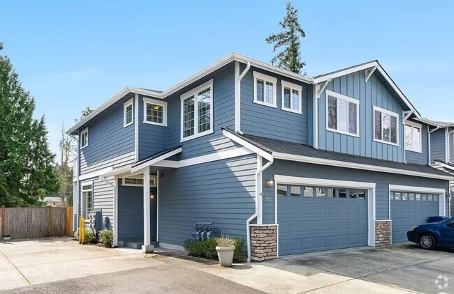 Building Photo - Bothell Townhome