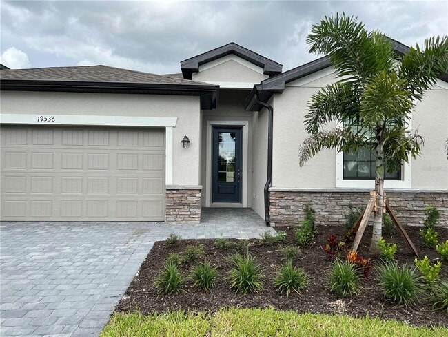 Photo - 19536 Fishhawk Trl Casa