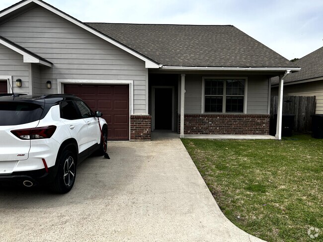 Building Photo - 21443 W Wallis Dr Rental