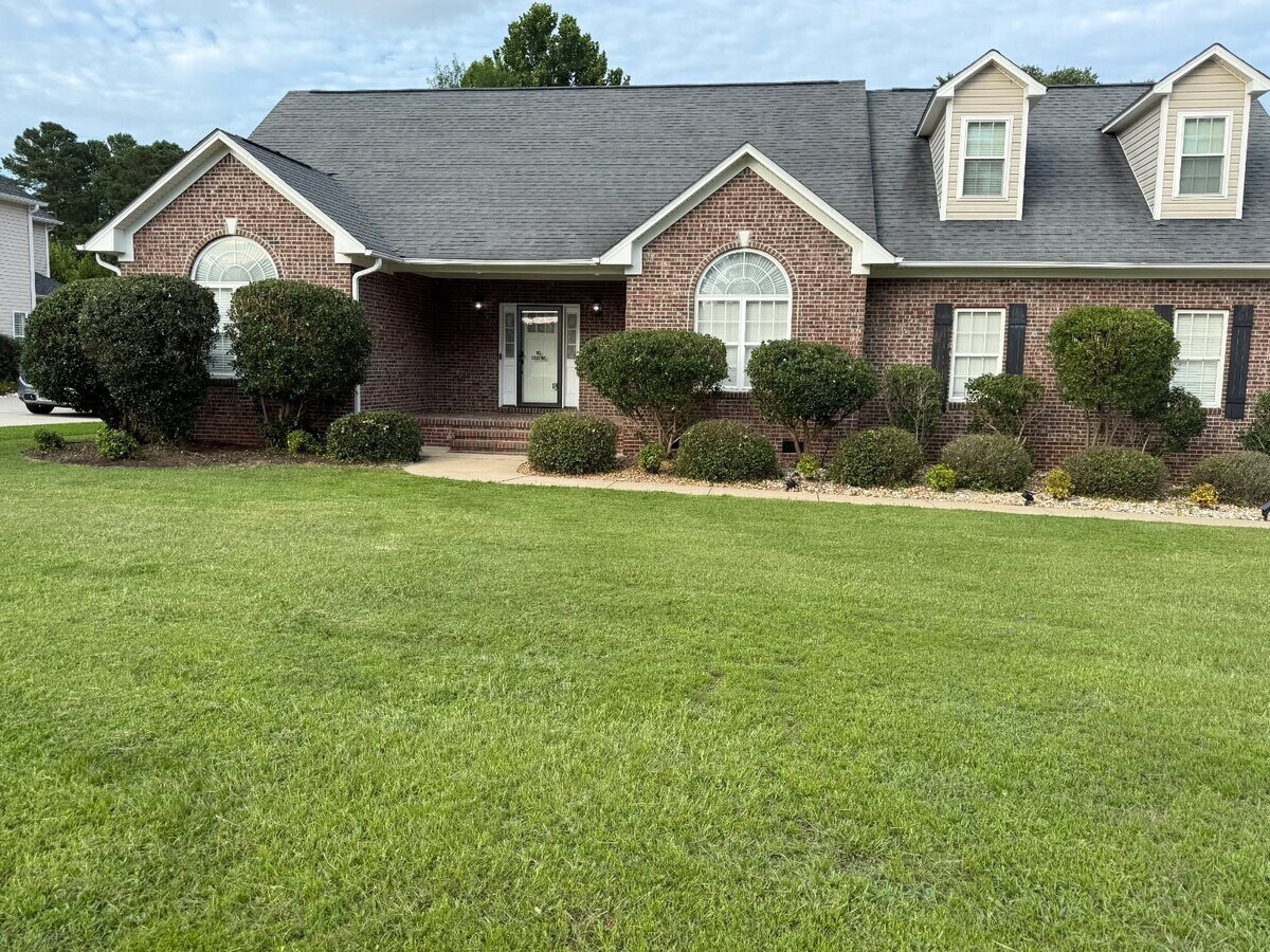 Photo - 1169 S Parker Church Rd House