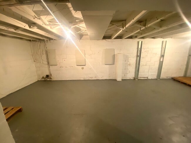 Photo - 2 Bedroom and 1 Bathroom house Available Now!