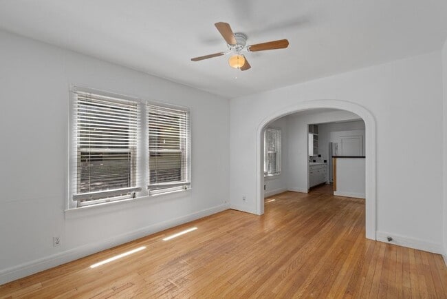 Photo - 1500 Newning Ave