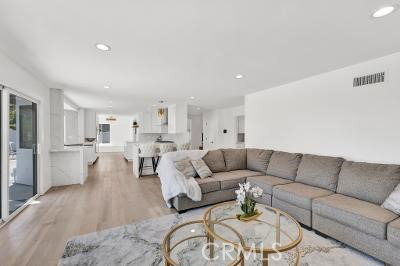 Photo - 18340 Sandringham Ct