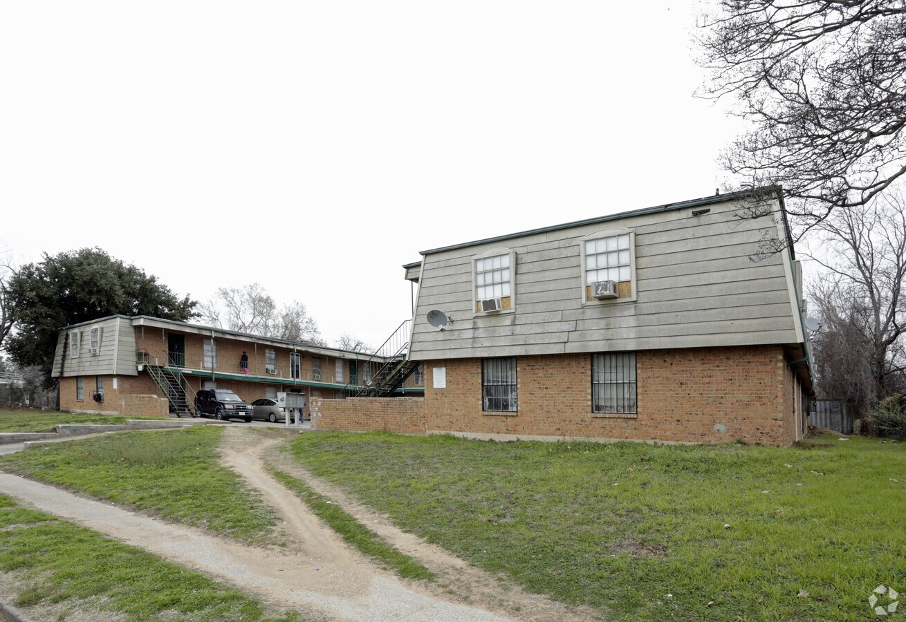 3510 Colonial Ave - 3510 Colonial Ave Apartments