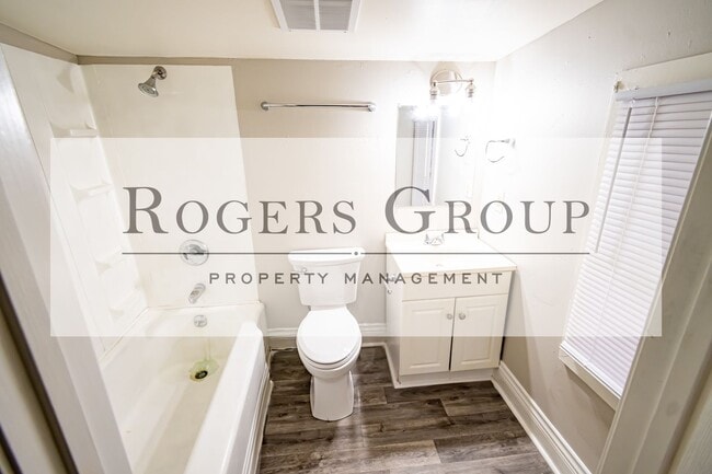 Photo - 610 Park Ave