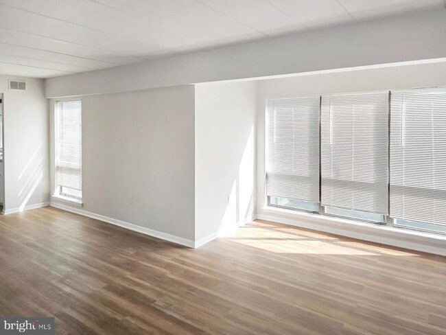 Building Photo - 233 Township Line Rd Unit 2A Rental