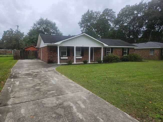 Photo - 503 W Tietgen St