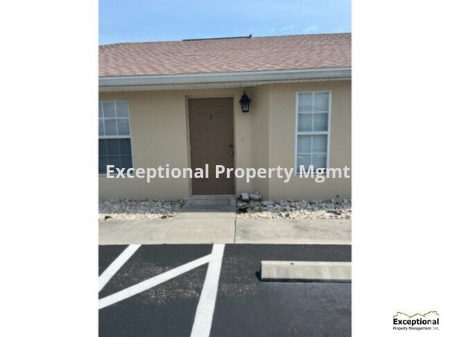 Building Photo - AVAILABLE NOW!!! Rental