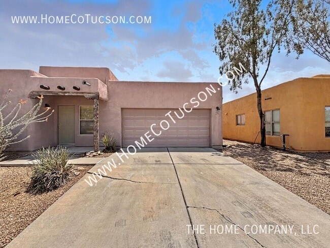Building Photo - 5738 E Calle De Hielo Dulce