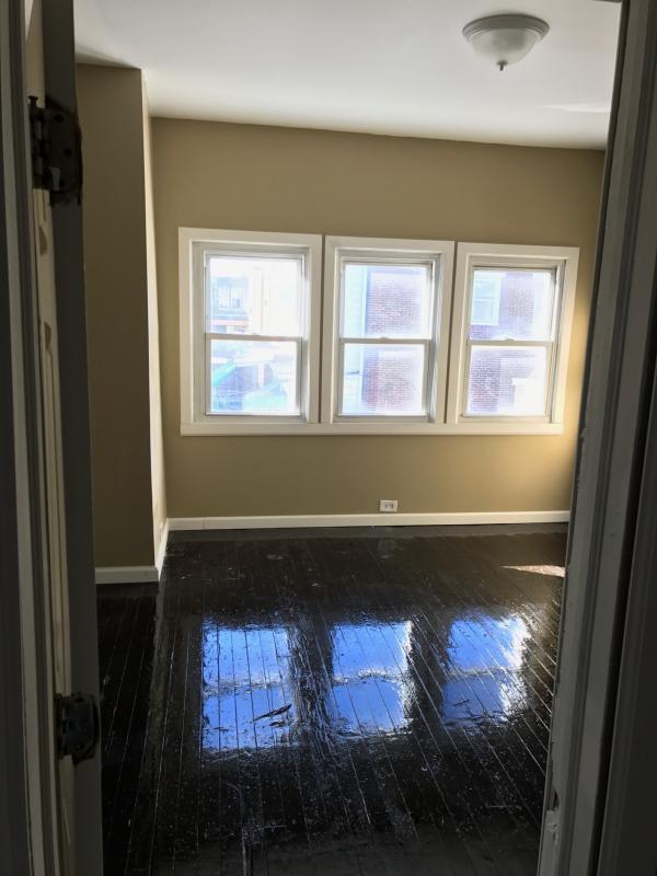 Photo - 1361 E Carey St