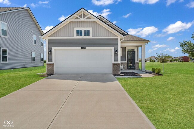 2339 William Garrett Wy