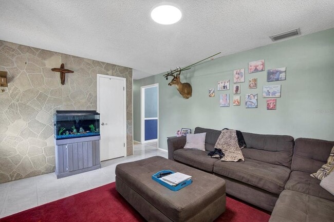 Photo - 517 Marianna Rd