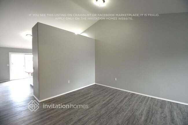 Photo - 14801 87th Ave E