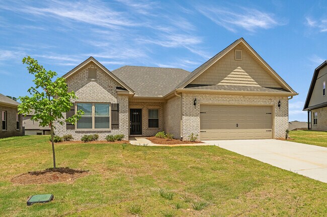 Photo - 203 Portrait St