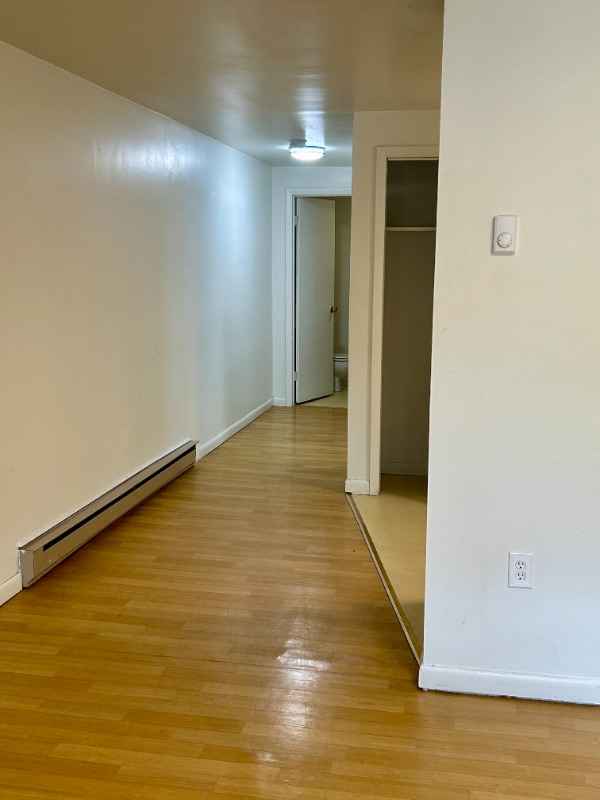 Photo - 286 S Branch St