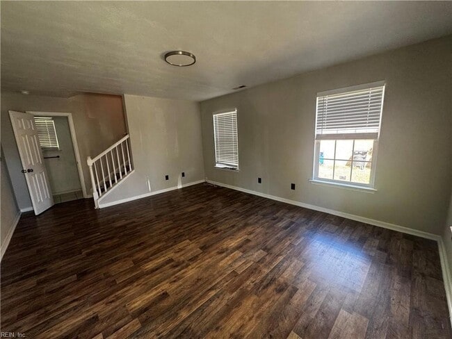 Photo - 1314 Summit Ave