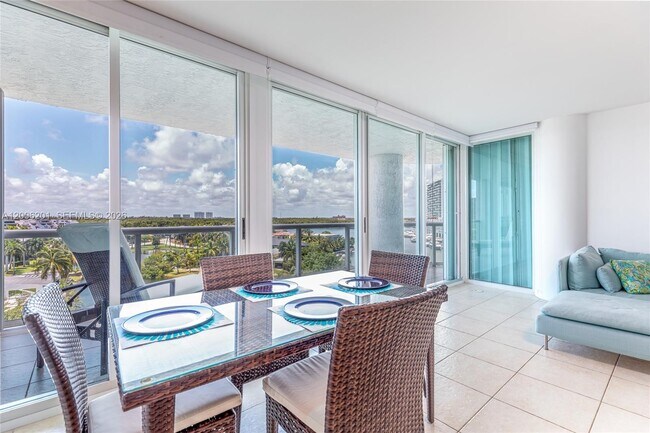 Photo - 16500 Collins Ave Unit 655