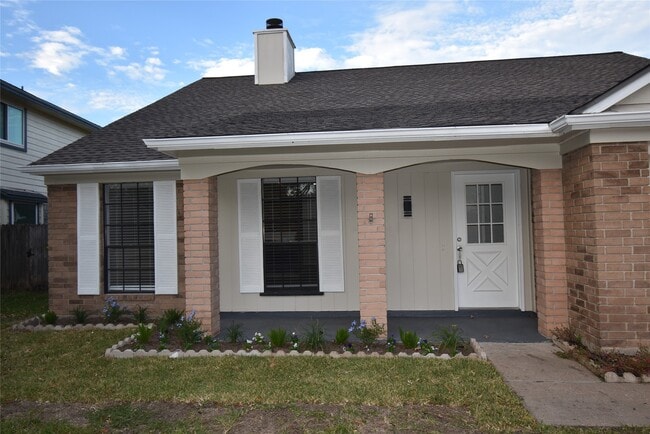 18058 Brooknoll Dr