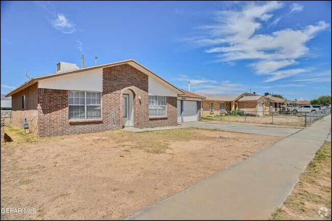 Building Photo - 10809 Jadestone St Rental