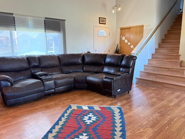 Photo - 2708 Rawahs Way