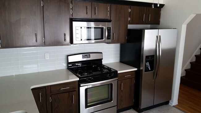Photo - Southside Flats Recently Renovated 3 bedro...